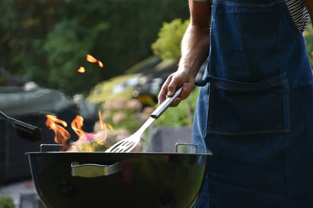 Santos Grills storefront